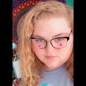 Meet your Posher, Lizzy